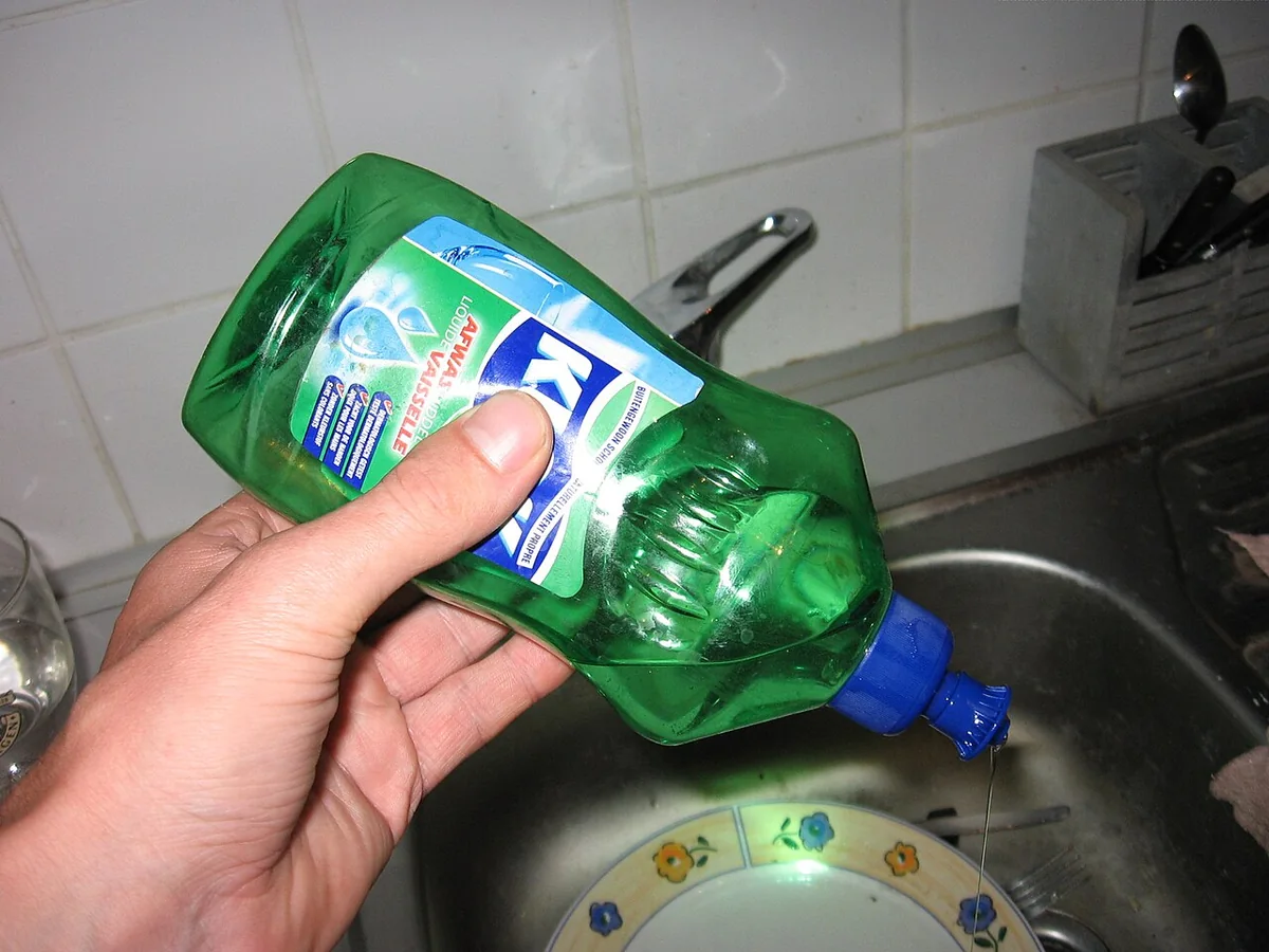 DEMO · Detergente 750 ml